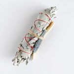 WHITE SAGE SMUDGE STICK BUNDLE WITH PALO SANTO AND BLUE KYANITE CRYSTAL, TRADITIONAL CLEANSING KIT - Image 2
