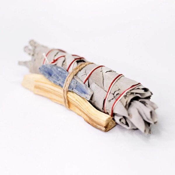 WHITE SAGE SMUDGE STICK BUNDLE WITH PALO SANTO AND BLUE KYANITE CRYSTAL, TRADITIONAL CLEANSING KIT - Image 1