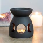 BLACK TRIPLE MOON CUT OUT OIL BURNER