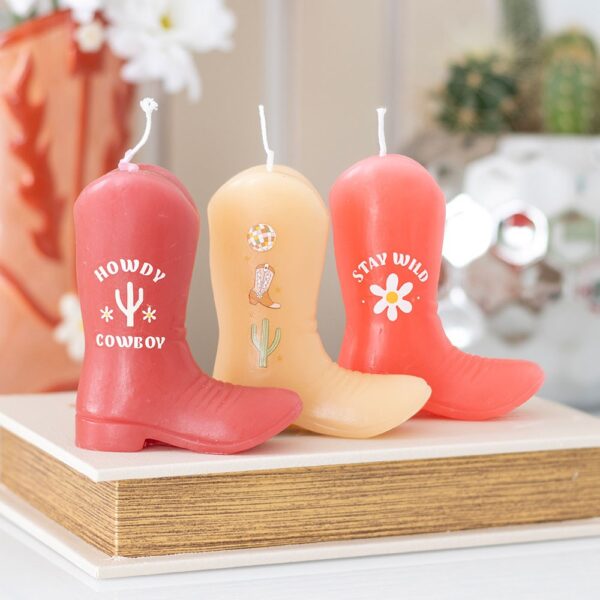SET OF 3 COWBOY BOOT CANDLES - Image 1