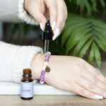ANTI-ANXIETY AMETHYST CRYSTAL ESSENTIAL OIL BRACELET - Image 2